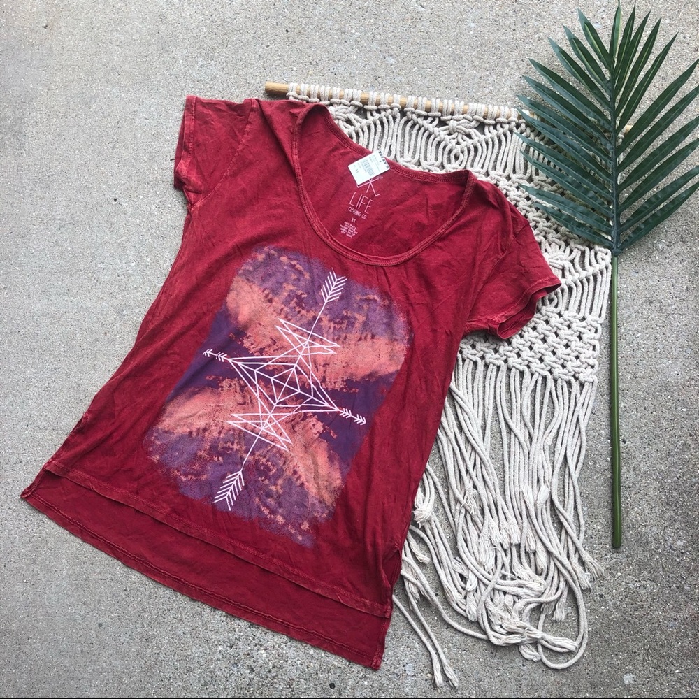New Tilly’s T-Shirt Size XS - Horizon / Arrows Print